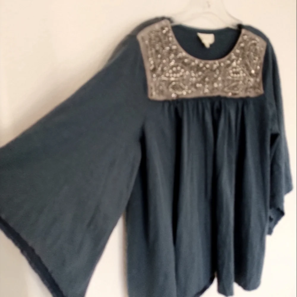⛰️Doletta Anthropologie sequin flounce Top - Picture 5 of 8
